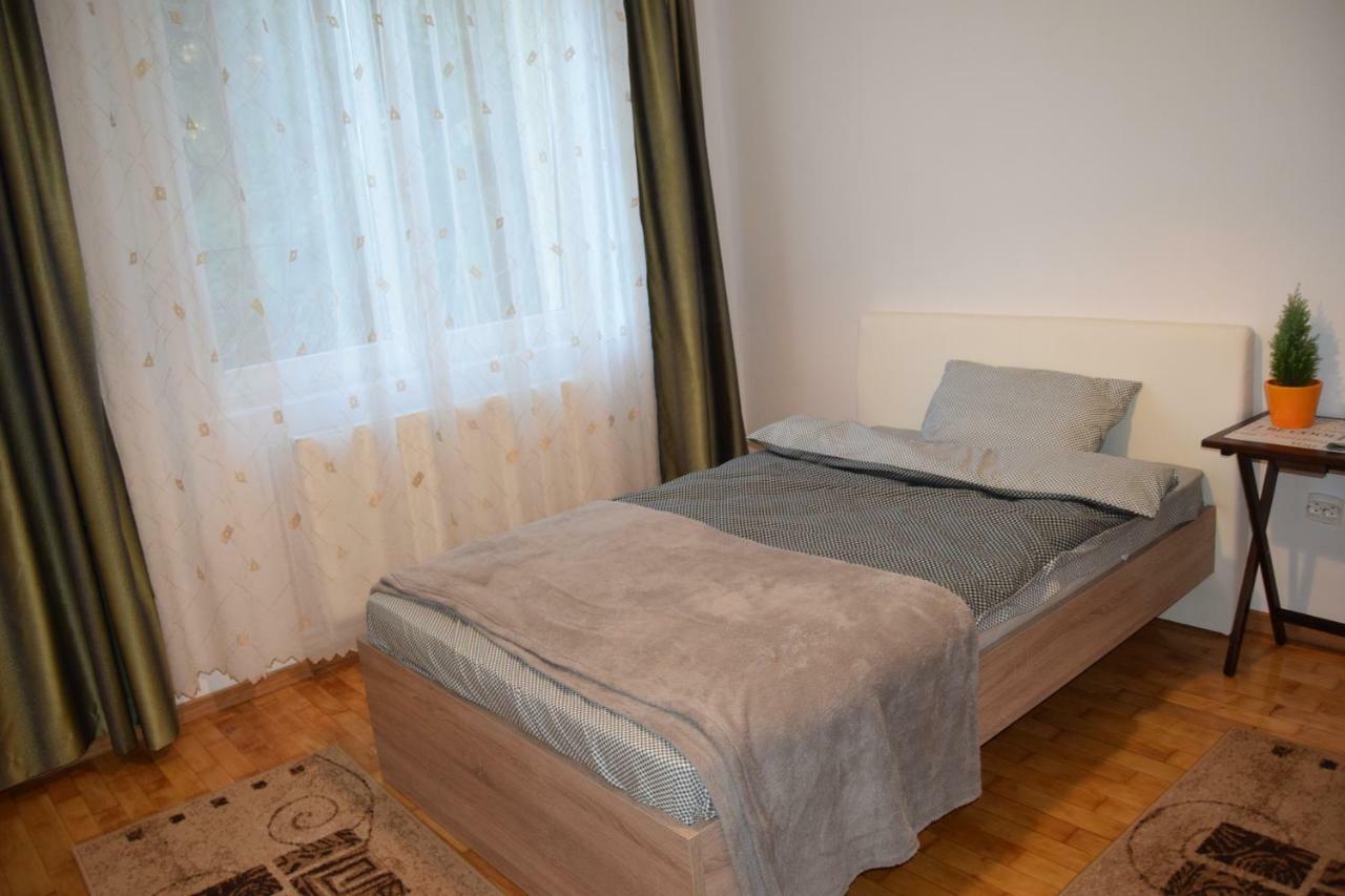 Central Appartment St'S Martin Church Braszów Zewnętrze zdjęcie