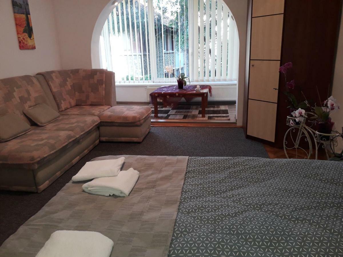 Central Appartment St'S Martin Church Braszów Zewnętrze zdjęcie