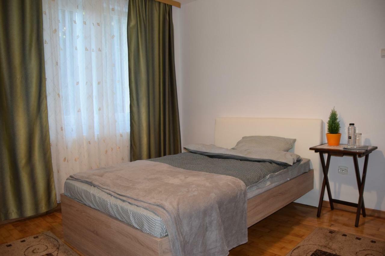 Central Appartment St'S Martin Church Braszów Zewnętrze zdjęcie